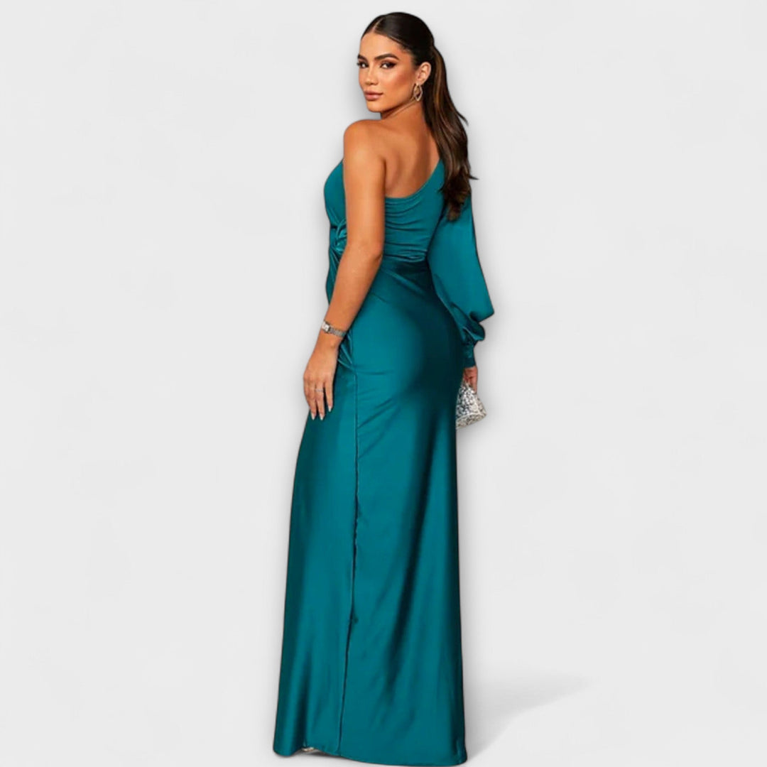 Julie | Robe structurée à encolure raffinée