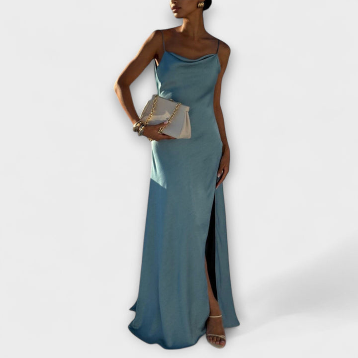 Hallie | Robe maxi chic en satin à haute fente