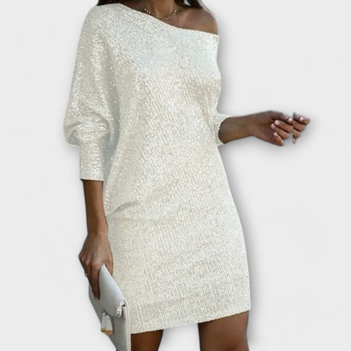 Robe de soirée à paillettes et contrastes