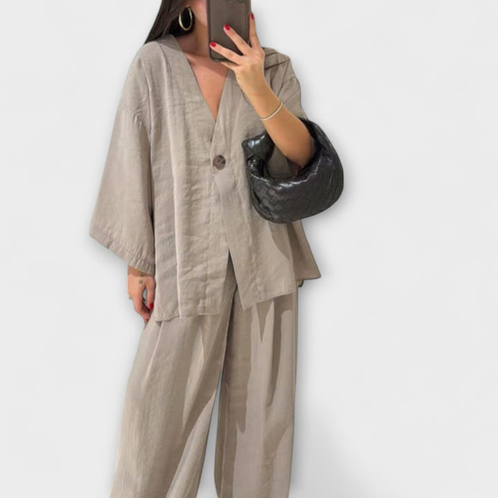 Jacqueline - Duo décontracté top à col en V et pantalon