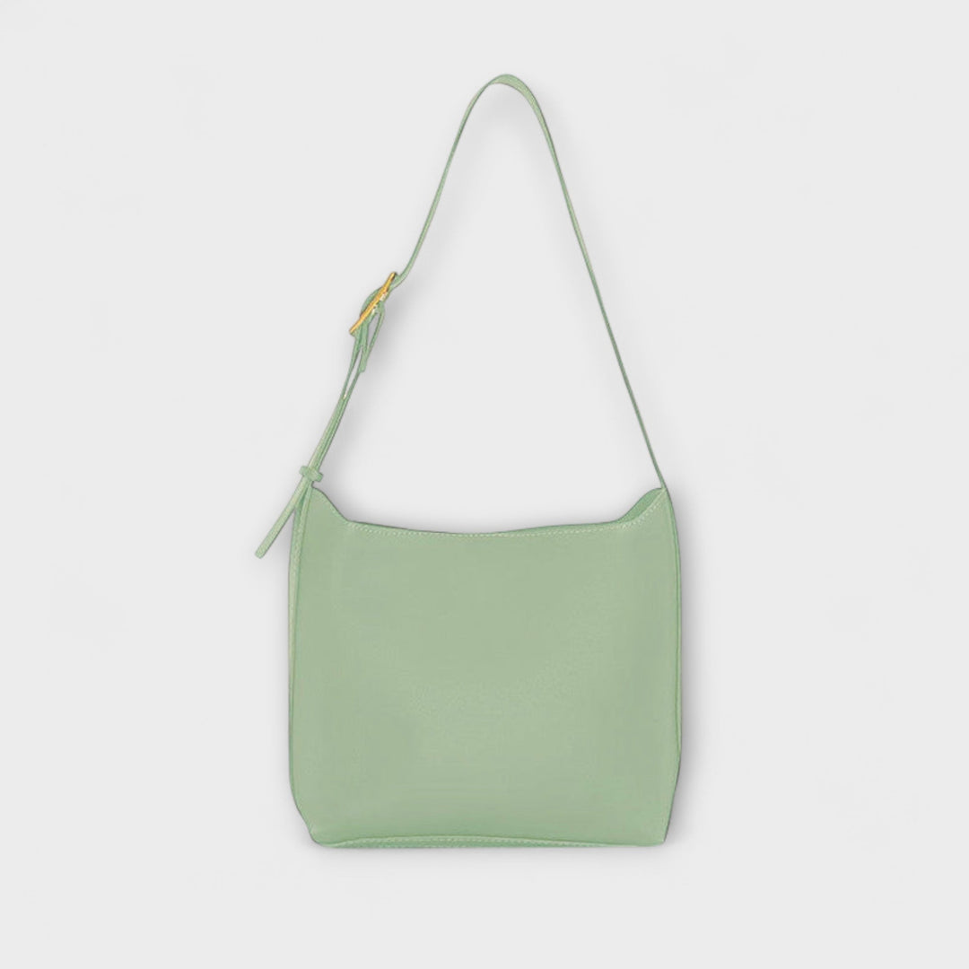 Julie | Collection
