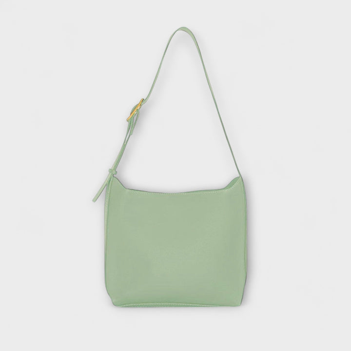 Julie | Collection