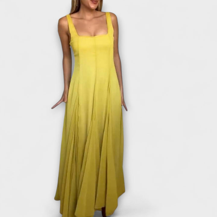 Lilith | Robe à décolleté carré