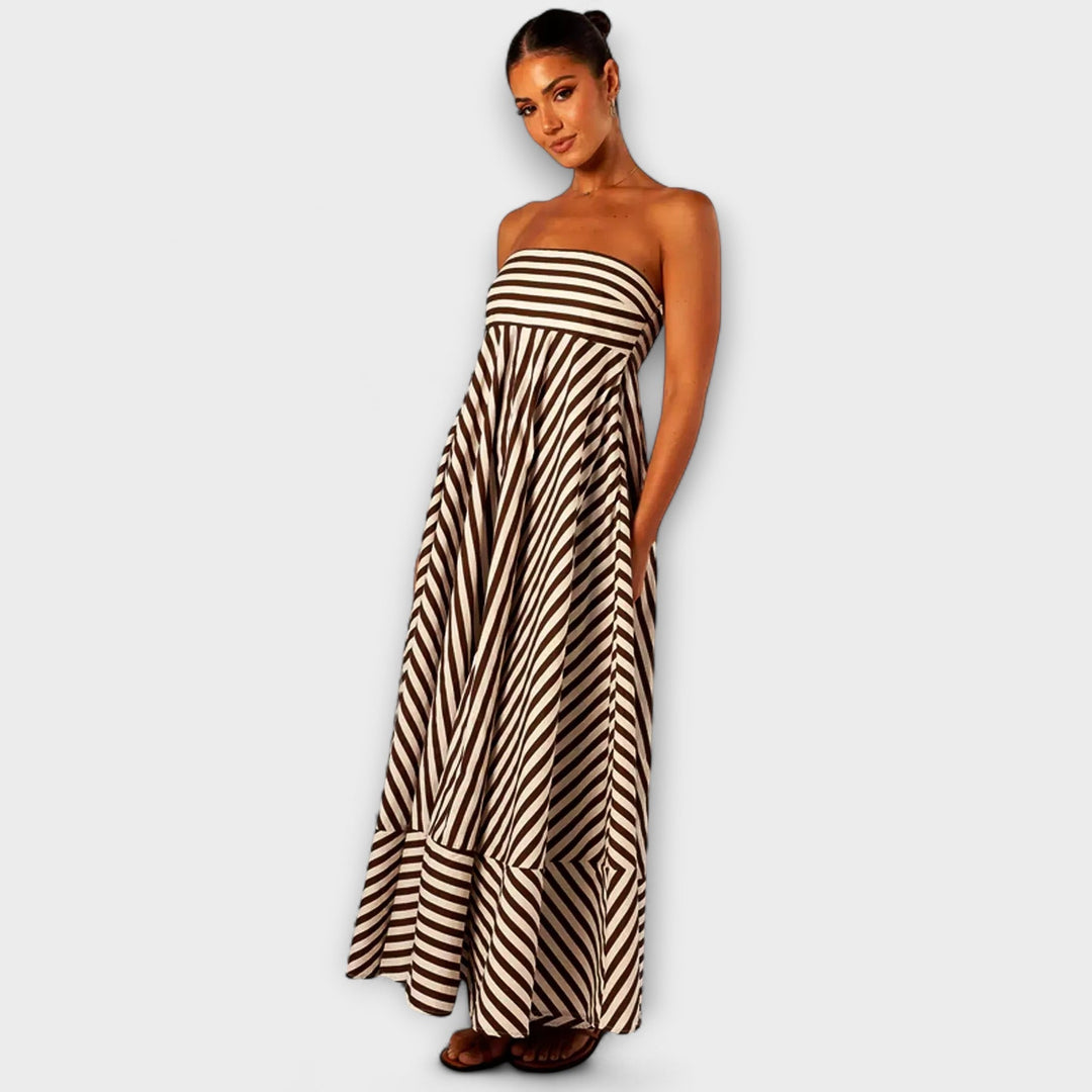 Robe maxi à volants Nocturnal Charm