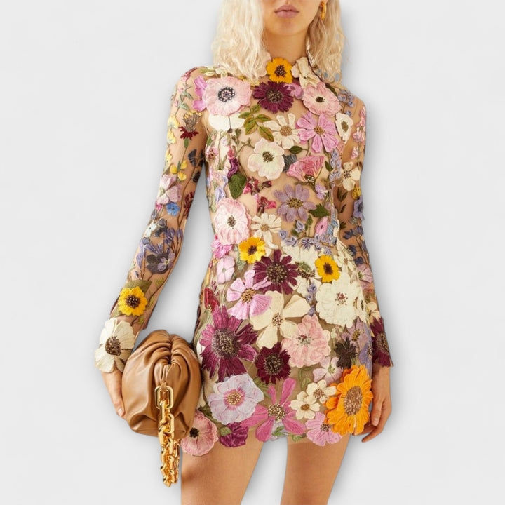 Dolores - Robe à motif de fleurs 3D