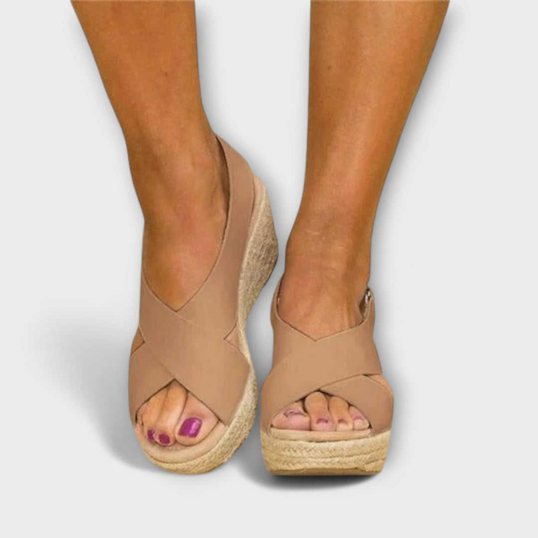 Sandales espadrilles élégantes