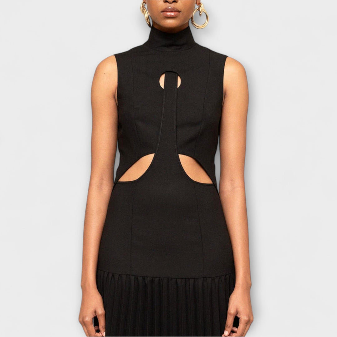 Kristen | Robe maxi à plis et découpes
