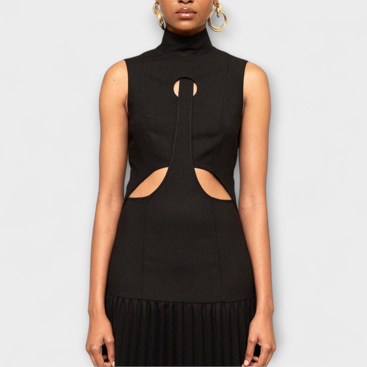 Kristen | Robe maxi à plis et découpes