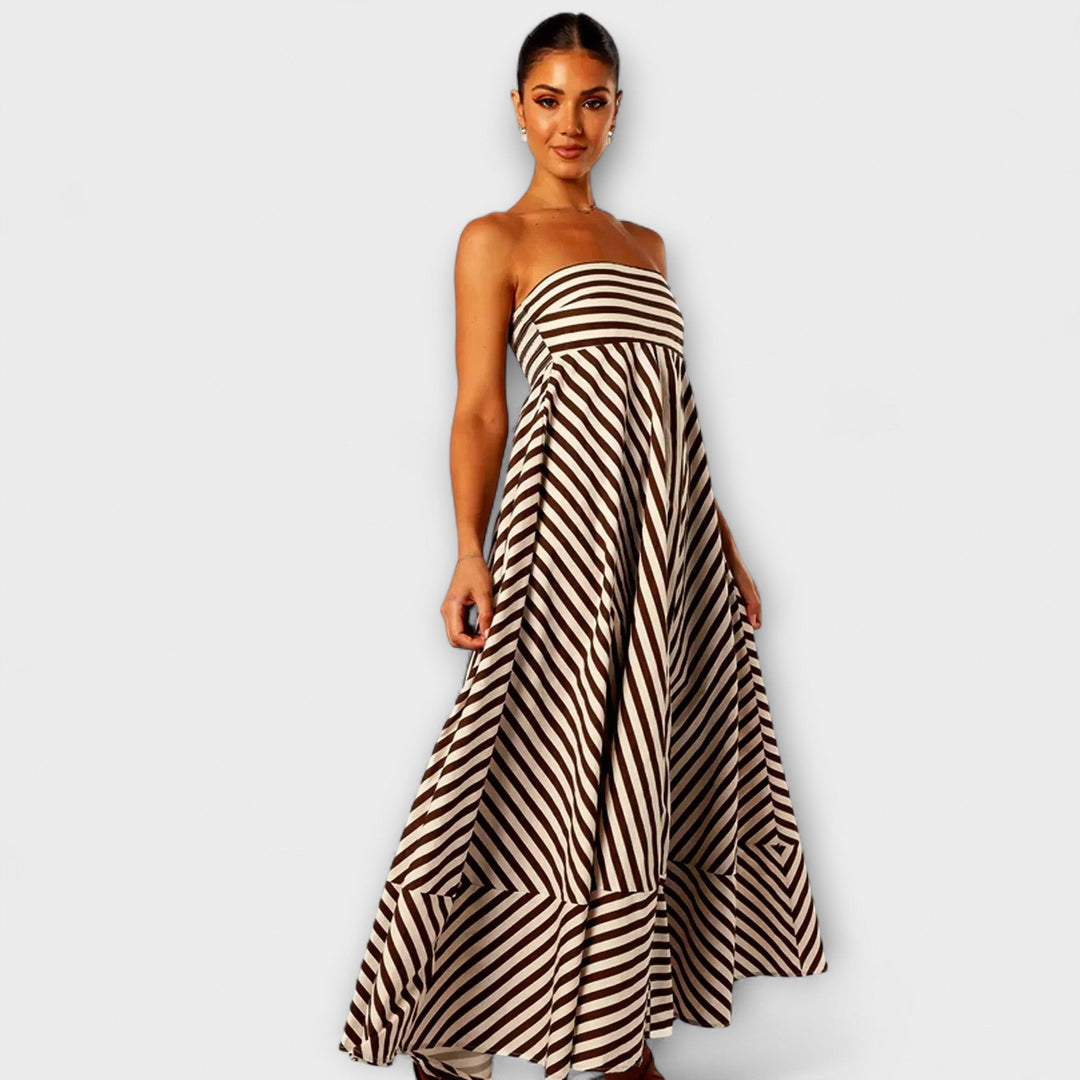 Robe maxi à volants Nocturnal Charm