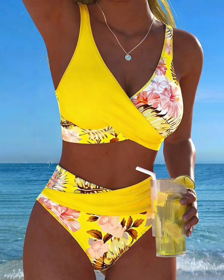 Bikini à motif floral contrastant et fente