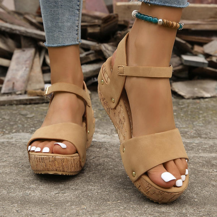 Vanessa – Sandales compensées élégantes