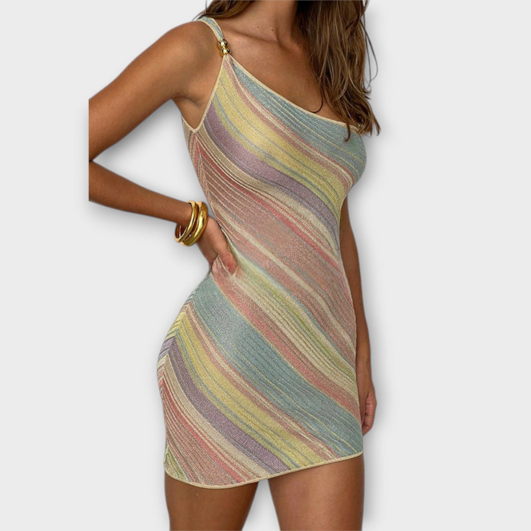 Kira - Mini-robe tendance en maille à une épaule