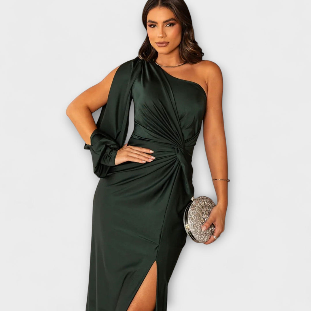 Julie | Robe structurée à encolure raffinée