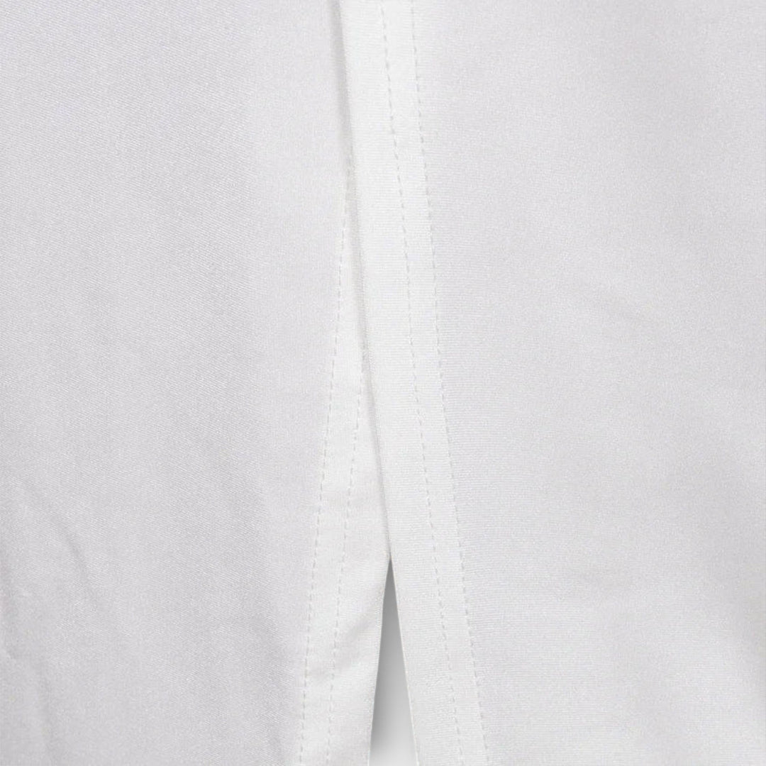 Selah | Robe blanche à manches longues, taille échancrée et strass