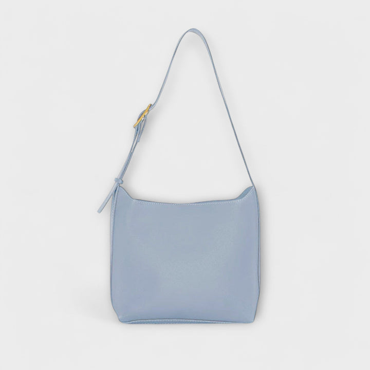 Julie | Collection