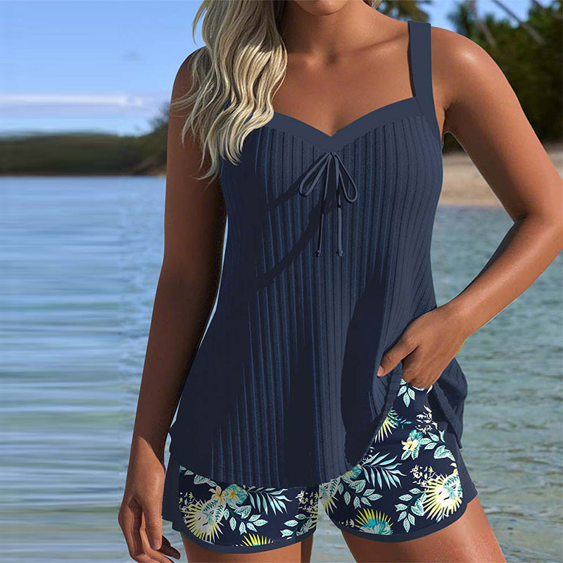 Sophie Montreux | Tankini rayé deux pièces avec short de plage