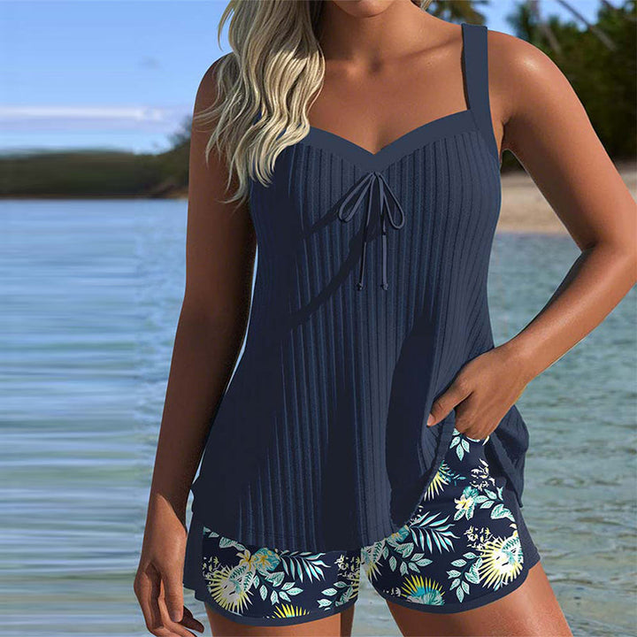 Sophie Montreux | Tankini rayé deux pièces avec short de plage