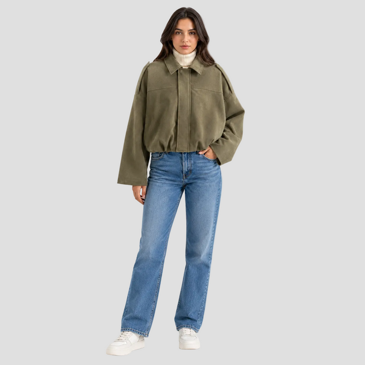 FRANCE | VESTE EN SIMILICUIR COURTE