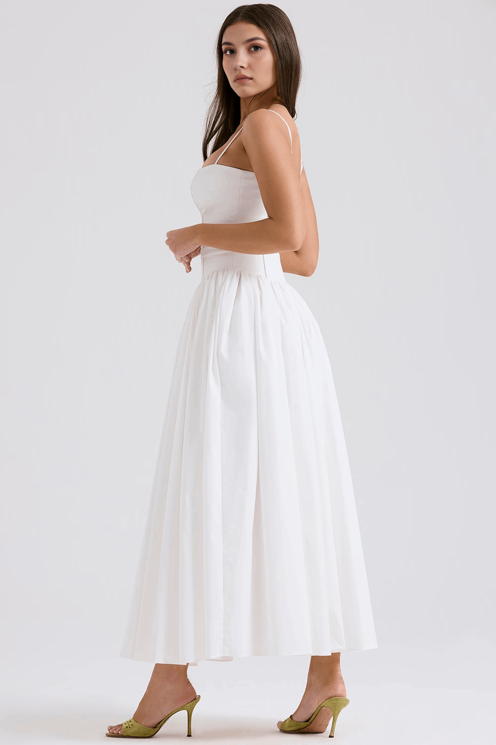 Alexandra | Robe maxi à motif fleuri et fines bretelles
