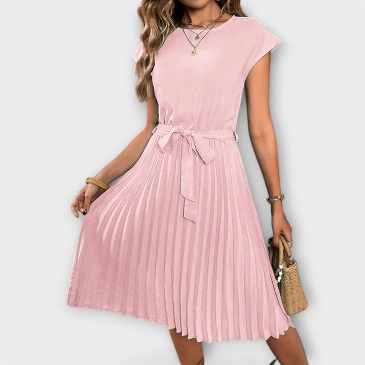 Claire - Robe midi décontractée plissée à manches courtes