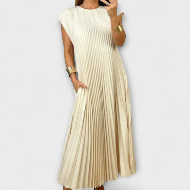Zairelle | Élégante robe plissée