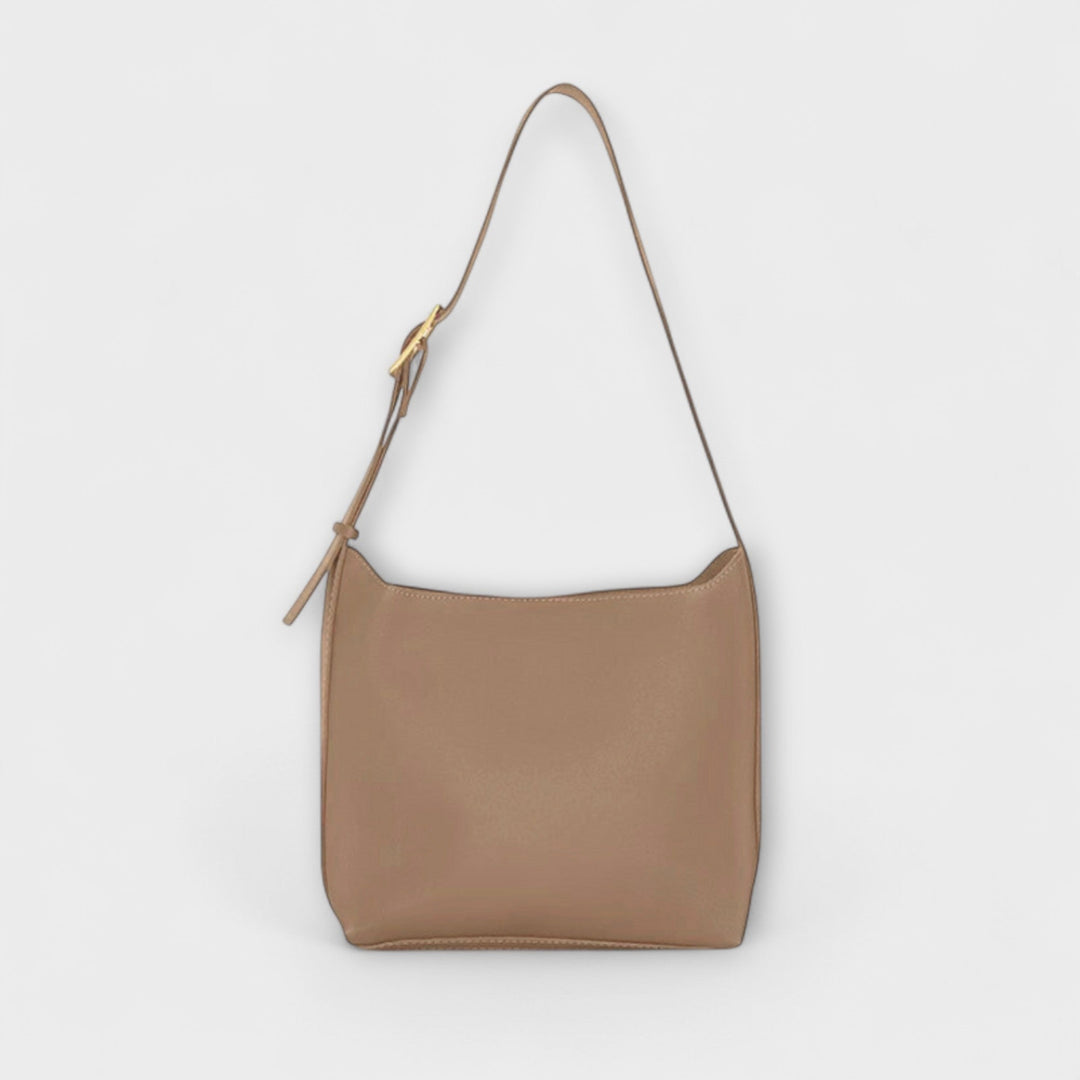 Julie | Collection