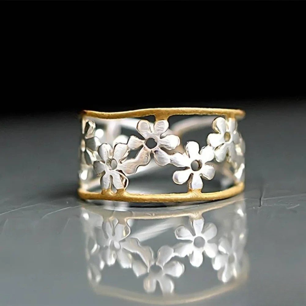 Bague fleur asymétrique