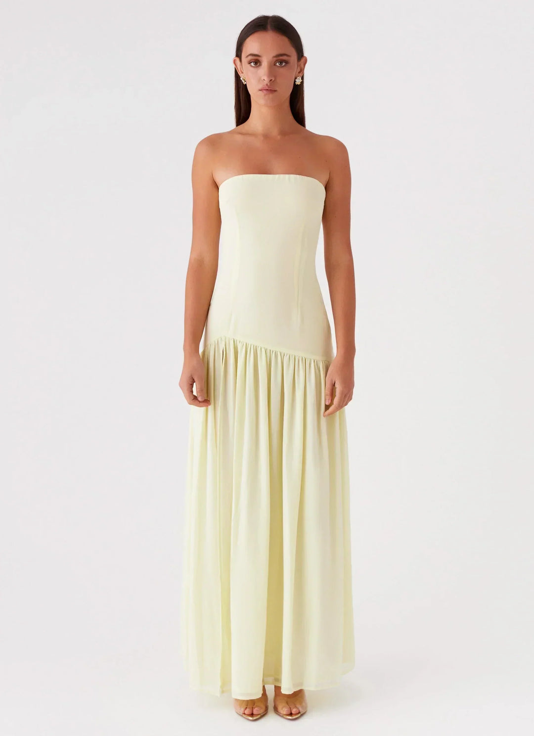 Alexandra | Robe maxi épaules dénudées à couture asymétrique