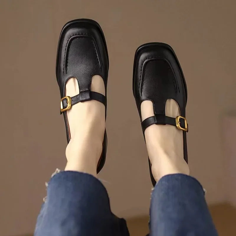 EMILIA | CHAUSSURES VINTAGE À BRIDE EN T