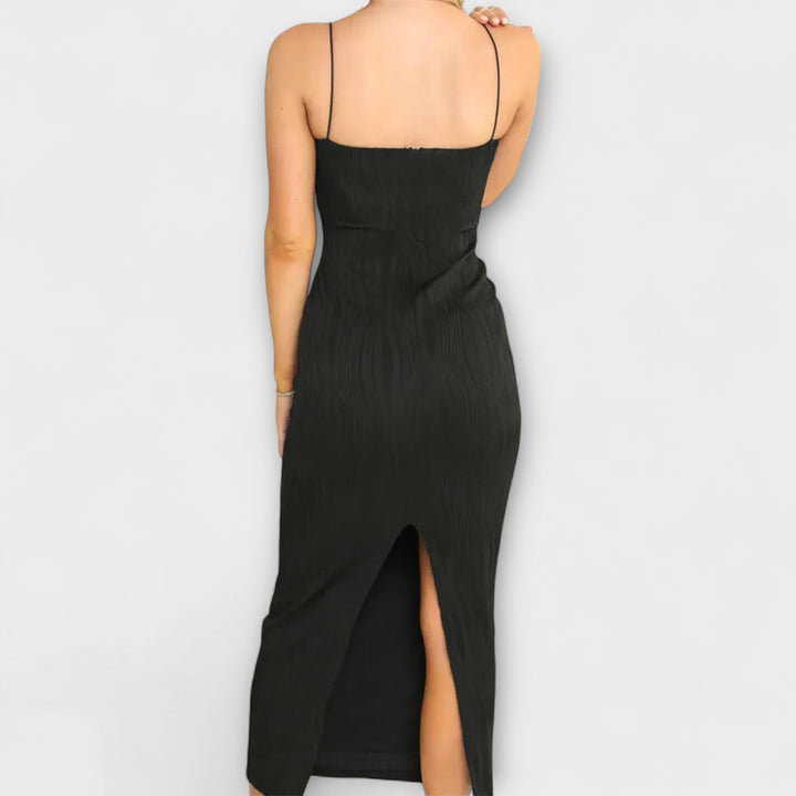 Robe longue chic sans manches à fronces
