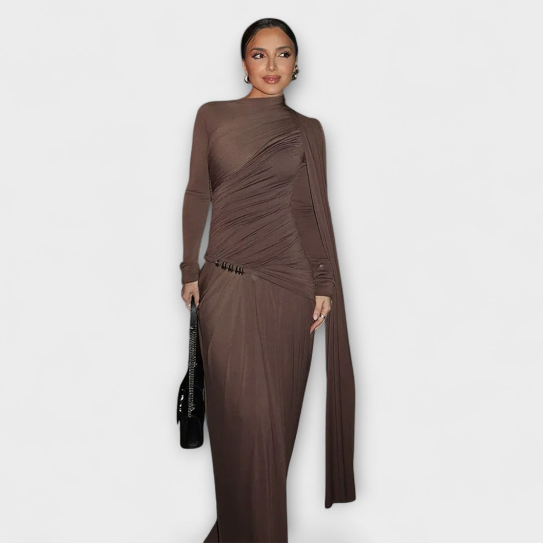 Robe longue à col roulé