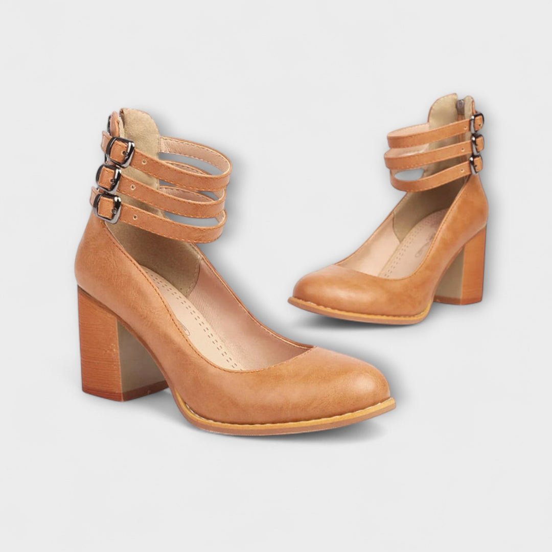 Alira – Escarpins au design à bride de cheville