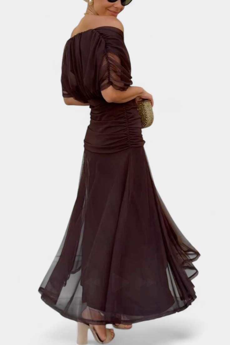 Magda | Longue robe fleurie à col en V et taille plissée