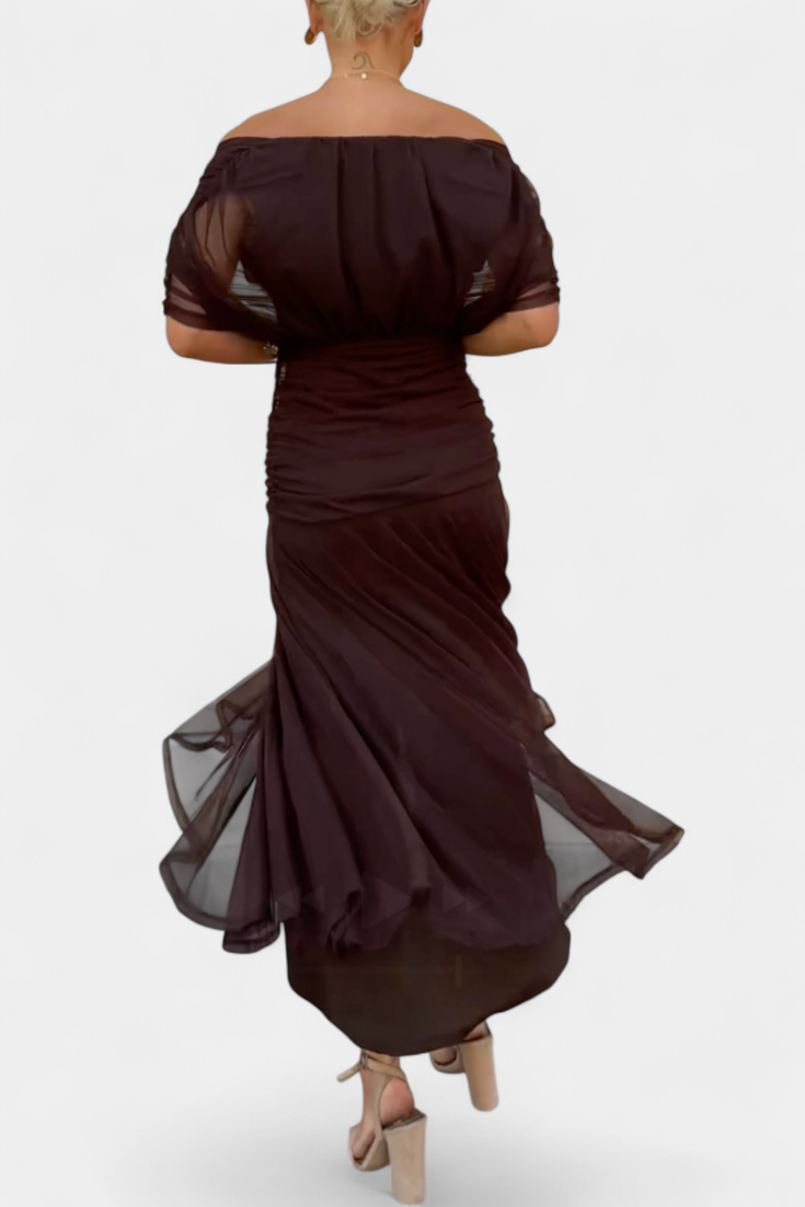 Magda | Longue robe fleurie à col en V et taille plissée