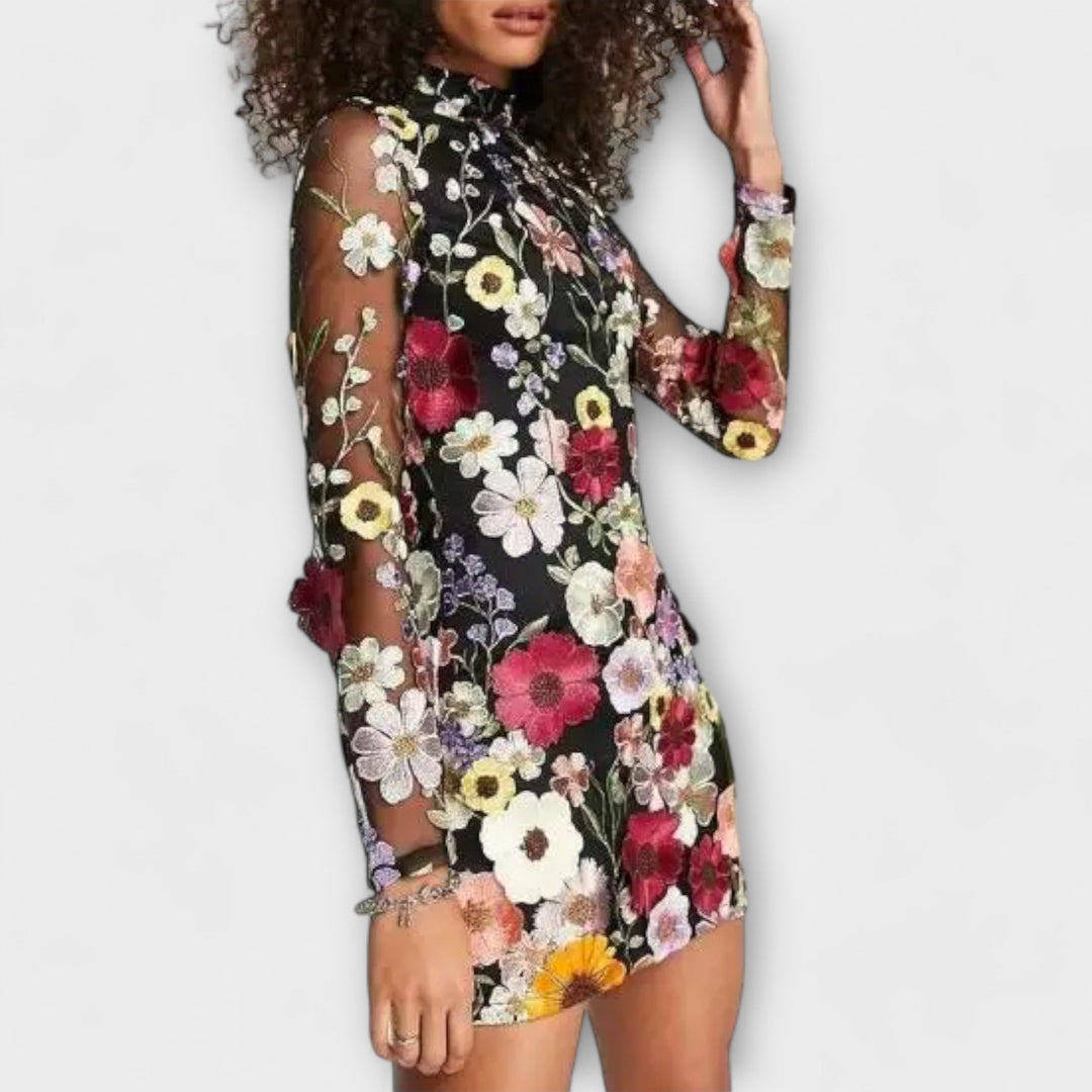 Dolores - Robe à motif de fleurs 3D