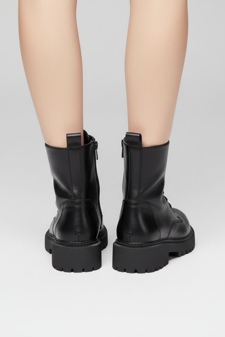 Rebecca | Bottes à lacets, fermeture zippée latérale et semelle massive