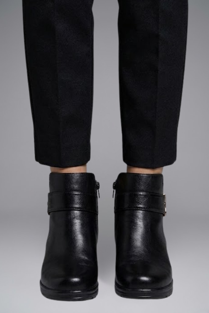Valentina | Bottes en cuir à semelle orthopédique et extérieur structuré