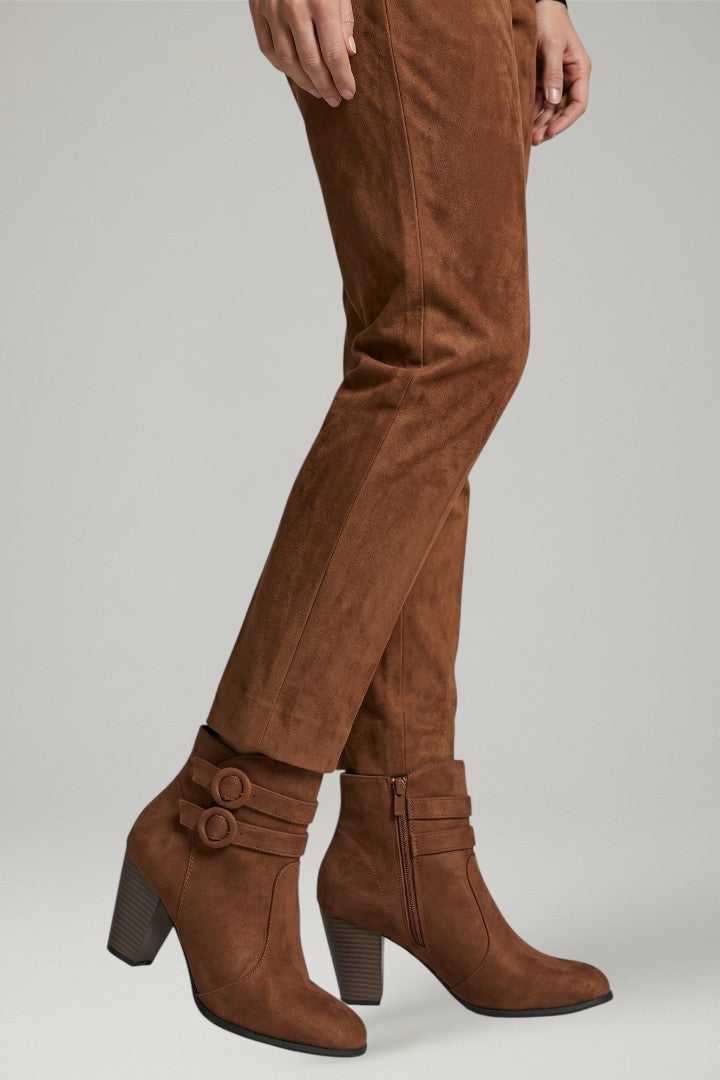 Valeria | Bottes cowboy en cuir à détail de boucle et talon stable