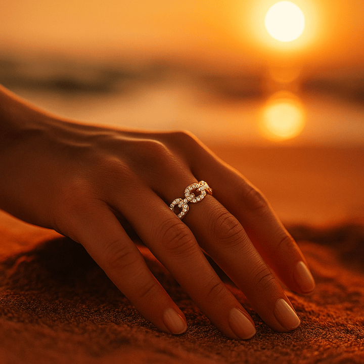 Bague en or avec zircon