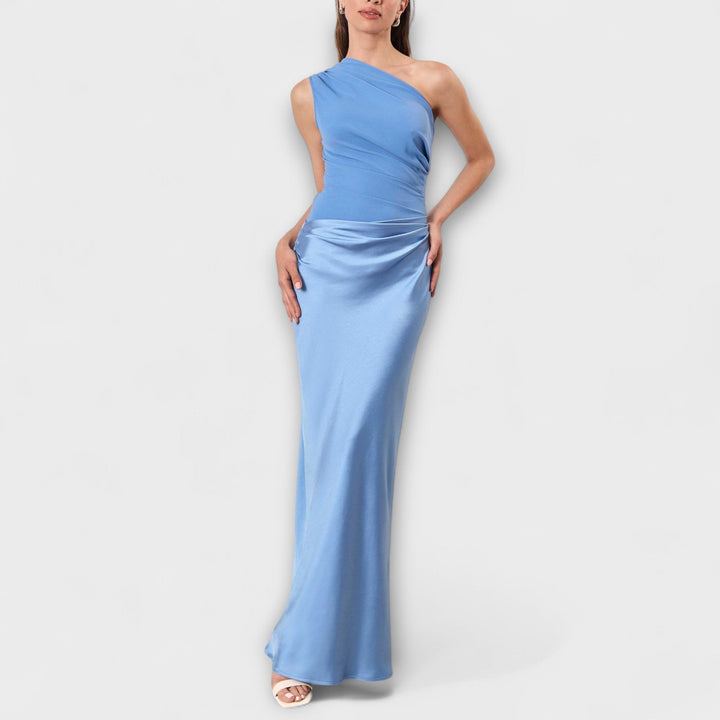 Élégante robe maxi plissée à une épaule