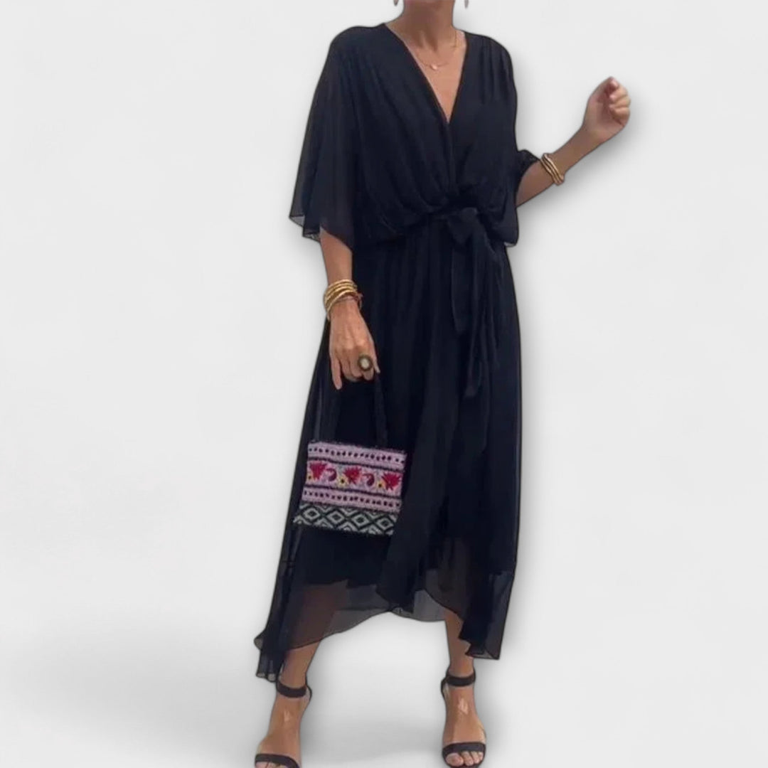 Amoura | Robe en mousseline à col en V