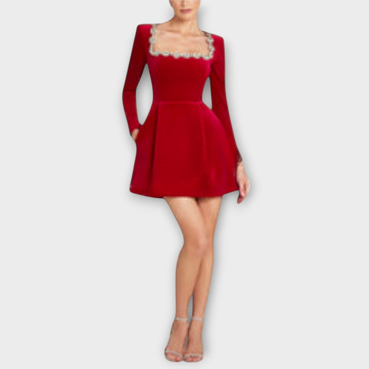 Wren - Mini-robe en velours ornée de bijoux