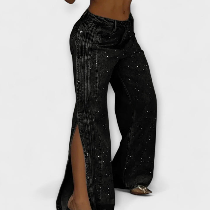Nola - Jean taille haute à strass et boutons latéraux