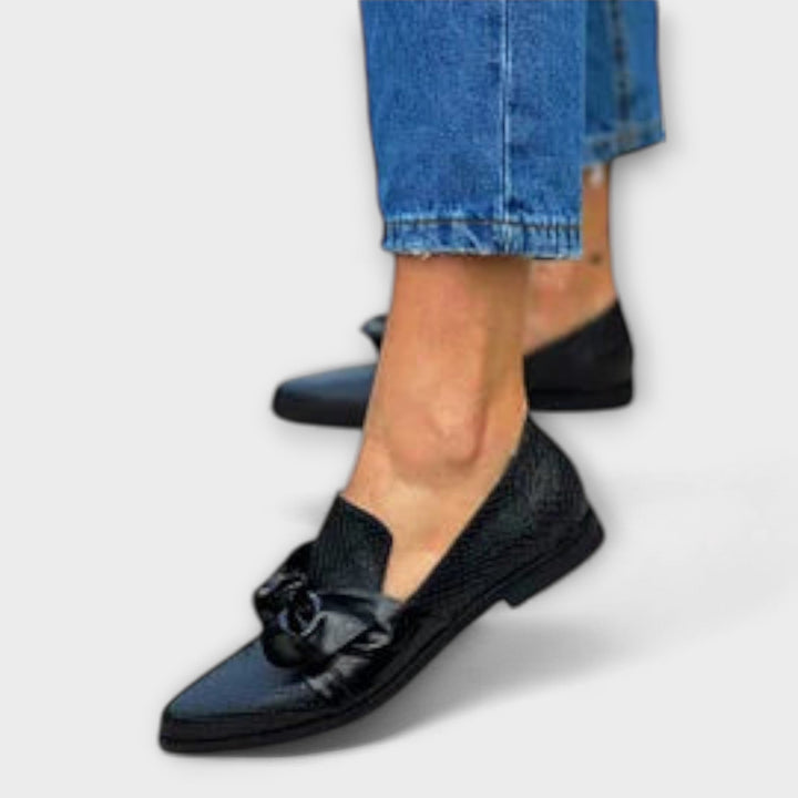 Zinnia – Mocassins effet peau de serpent à détail nœud