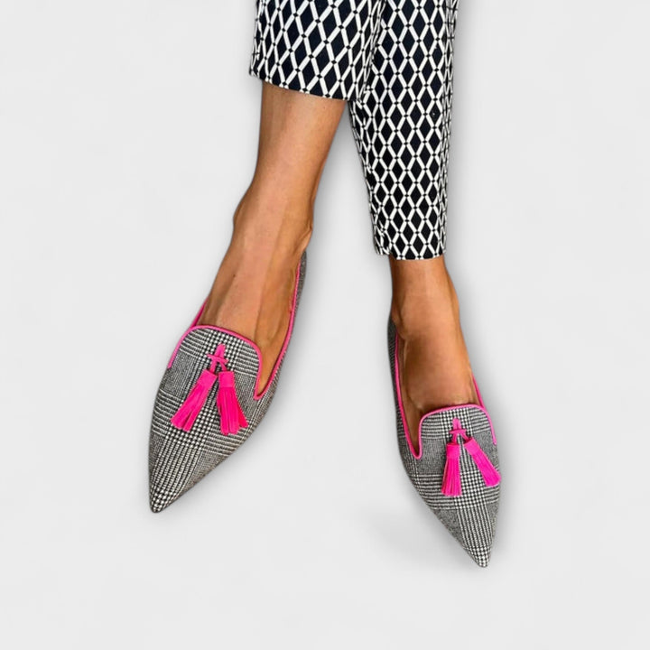 Yara – Mocassins noirs à bout pointu