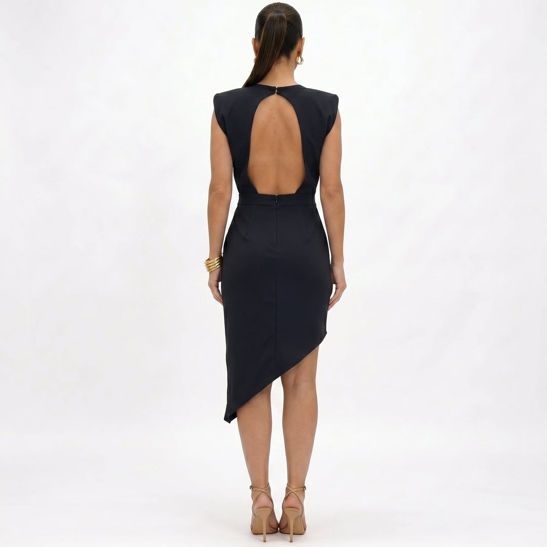 Maja | Robe asymétrique à épaules structurées
