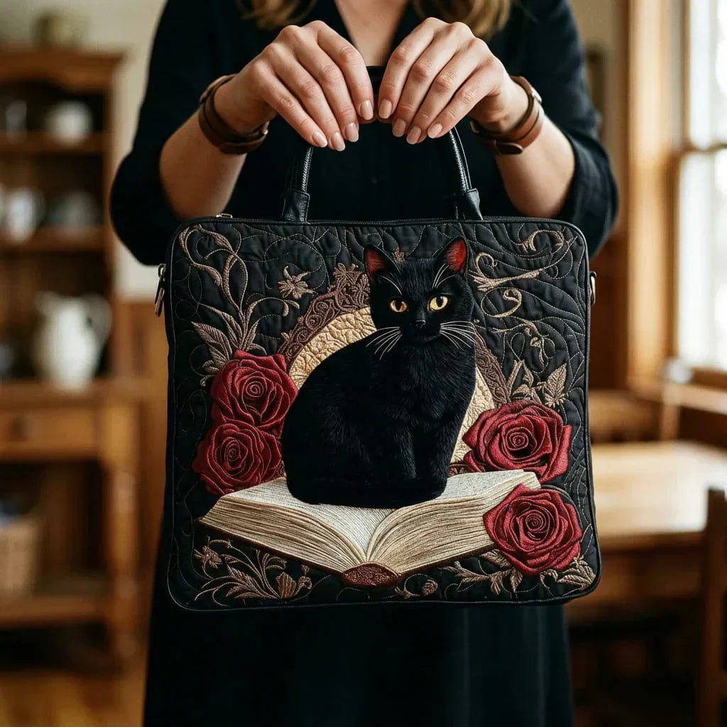 SAC MATELASSÉ | BLACK CAT ON BOOKS