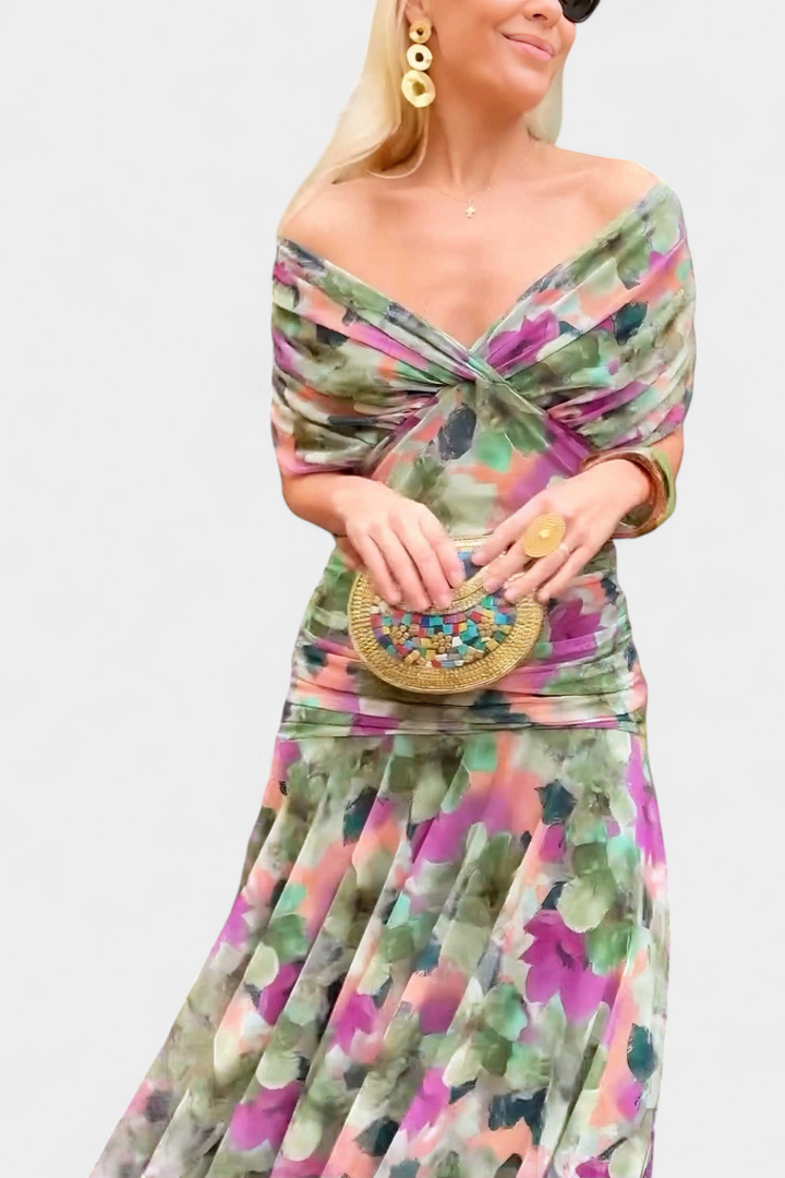 Magda | Longue robe fleurie à col en V et taille plissée