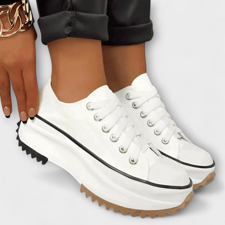 Jinky | Baskets à lacets à plateforme tendance