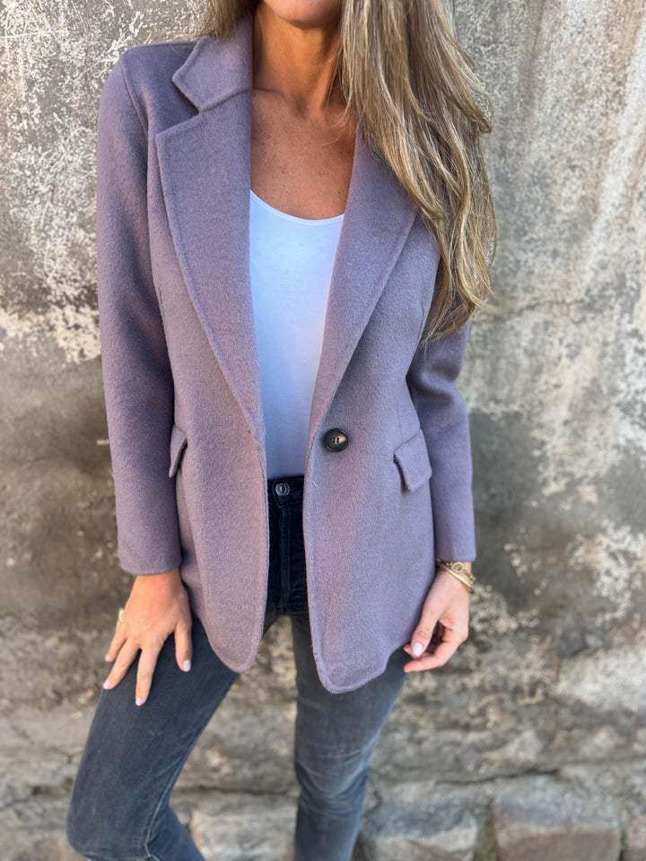 Lina - Blazer classique à l’élégance naturelle